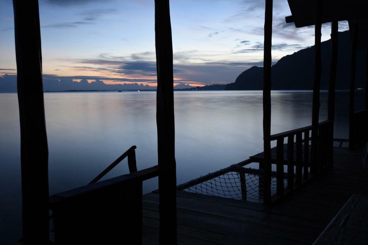 Ora Sunrise View Hotell Saleman Exteriör bild